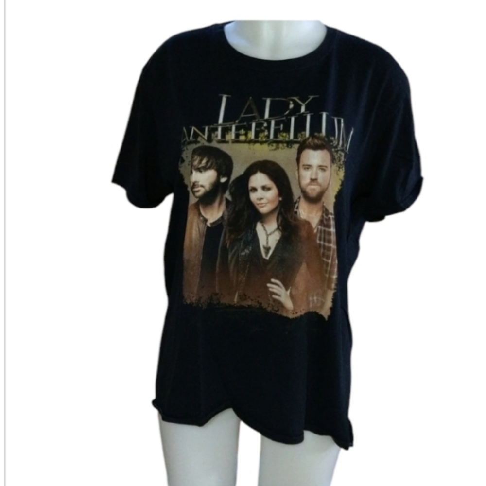 6/$15 Size L Lady Antebellum t shirt
